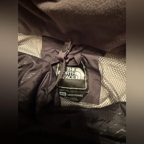 The North Face Triclimate HyVent 3 in 1 Grey Men’s Medium Jacket